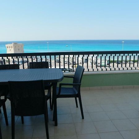 Attico Galilei Fronte Mare By Salentoville Gallipoli Extérieur photo